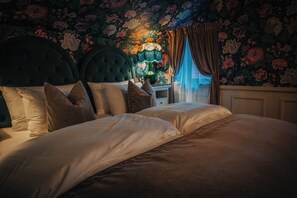 Grande Chambre Noble | 고급 침구, 오리/거위털 이 불, 필로우탑 침대, 미니바