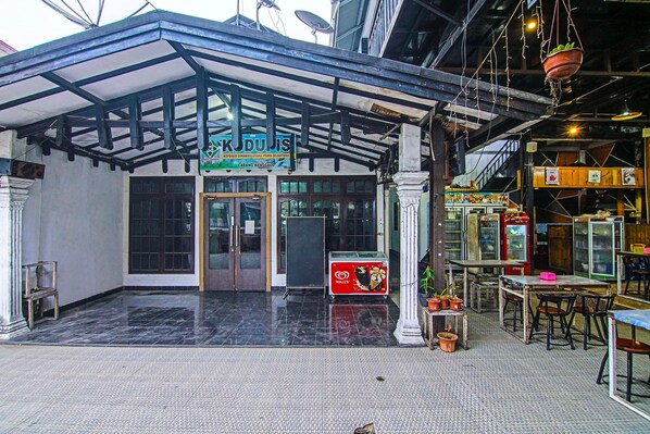 Fachada da propriedade