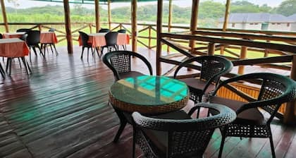 Ishasha Pride Lodge