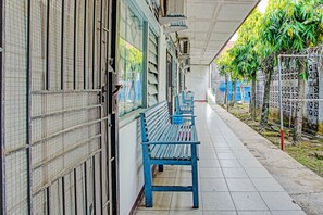 Lobby - OYO 92265 Maqomi Homestay Syariah (Padang)