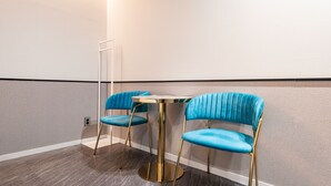 Premium Double Room | Desk, laptop workspace, WiFi (free), bed sheets - NO.25 Hotel (Gwangju)