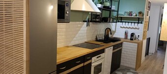 Cosy, spacious air-conditioned apartment with all mod cons