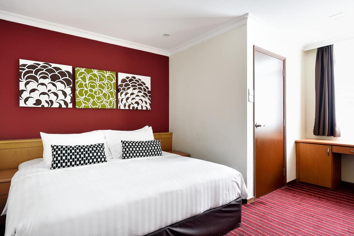 Grand-Apartment | 2 Schlafzimmer, Schreibtisch, laptopgeeigneter Arbeitsplatz
