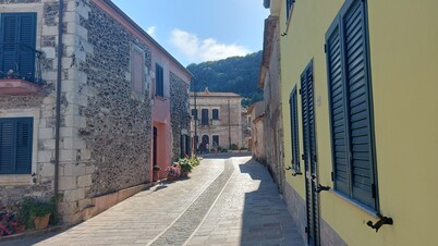 Completely renovated single house in Sardinia