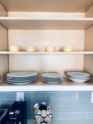 Interior - Boho Bliss Bungalow: Atlanta Retreat—Pet-Friendly (Atlanta)