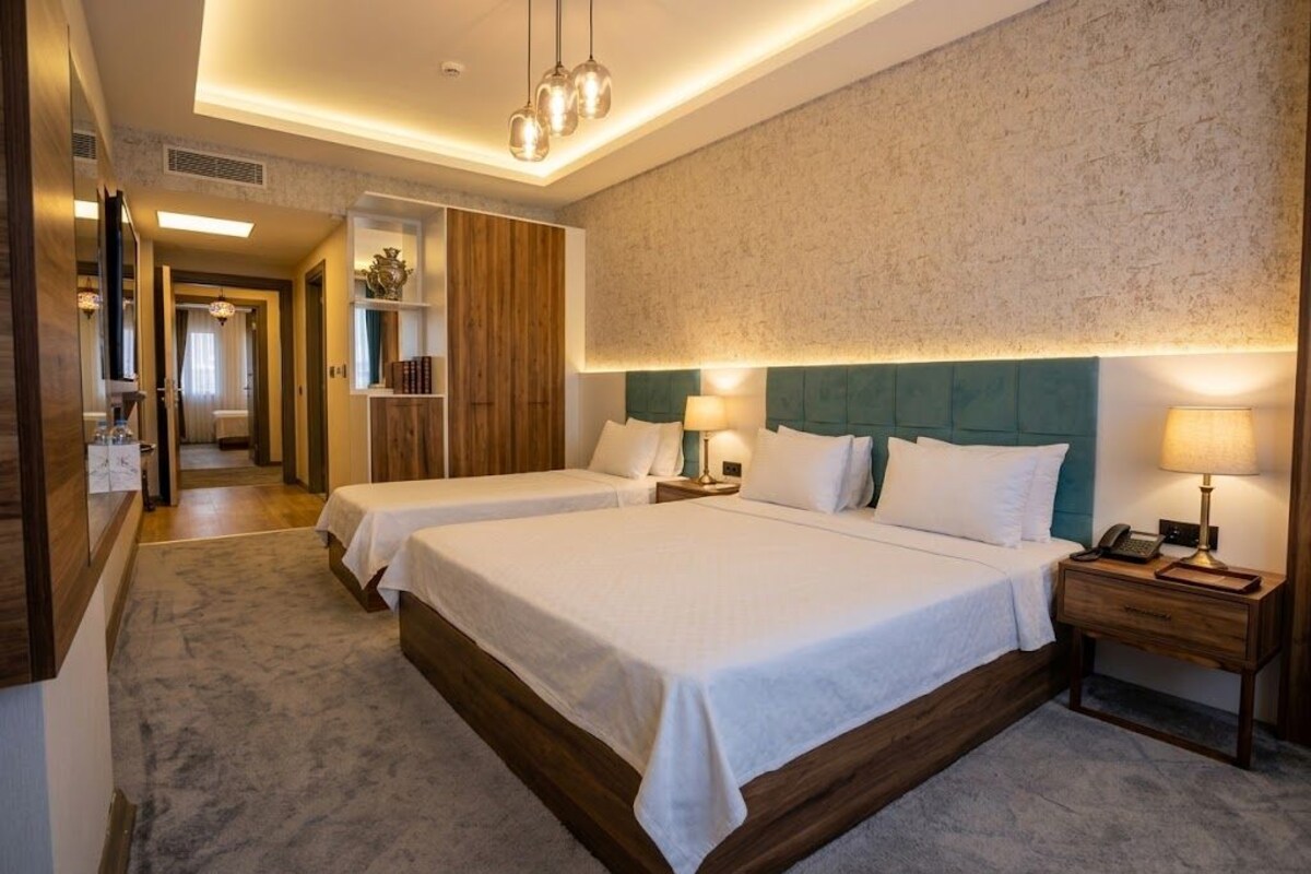 Triple Room | Egyptian cotton sheets, premium bedding, down comforters, minibar