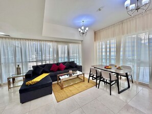 อพาร์ทเมนท์ (1 Bedroom) | ห้องนั่งเล่น