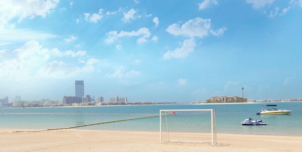 Beach nearby - LUX The Anantara Residence Suite (Dubai)