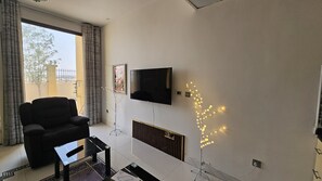 Rom, 1 soverom, tilgjengelighetstilpasset, røyk | Oppholdsrom