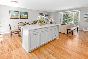 Ferienhaus, 4 Schlafzimmer, Terrasse | Innenbereich