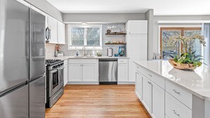 House, 4 Bedrooms, Patio | Interior - Minne-getaway, Designer Stay South Of The River (Apple Valley)