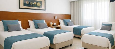 Edition Quadruple - 4 Twin Beds | Premium bedding, memory-foam beds, in-room safe, individually decorated