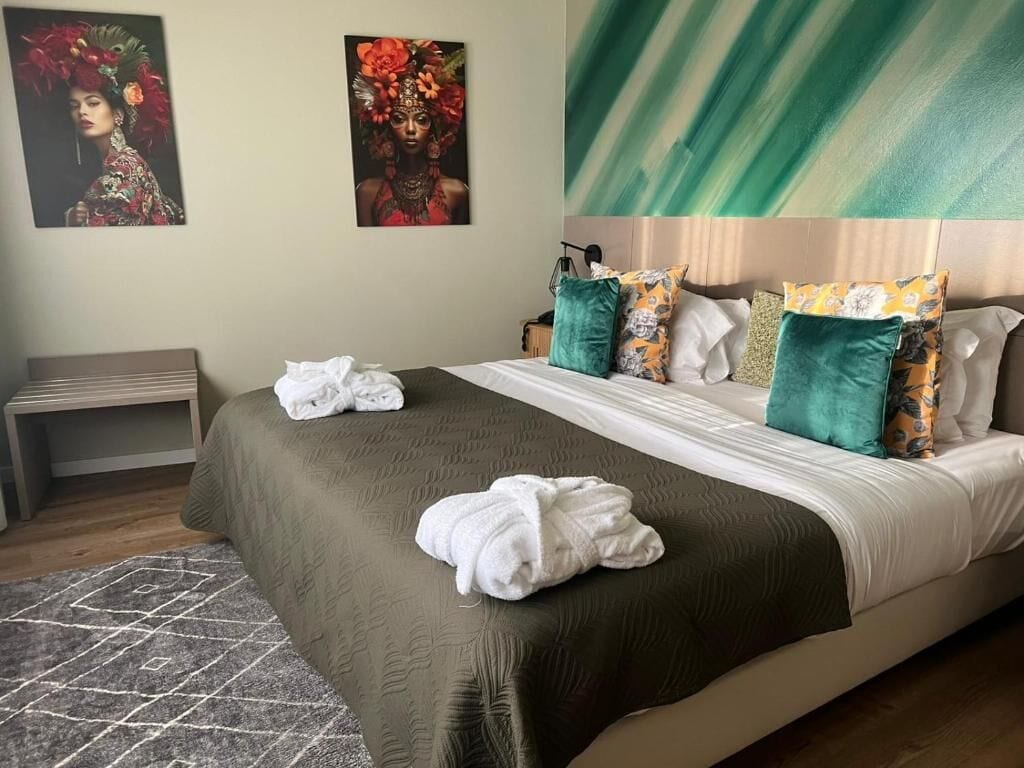 BeOne Suite - 1 Double Bed + Sofa | 高档床上用品、记忆海绵床垫、客房内保险箱、特色装修