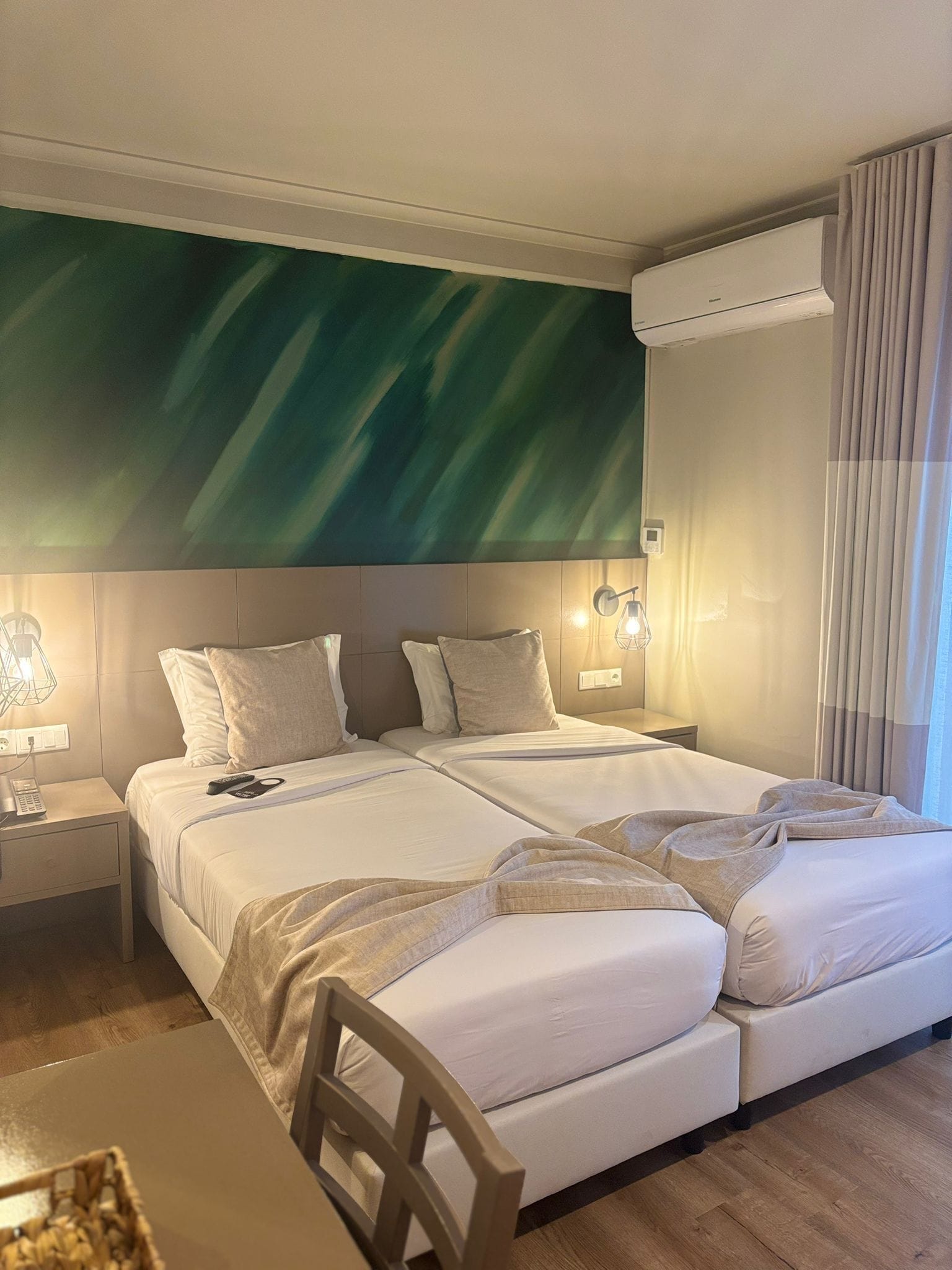 Deluxe Double - Twin Beds | Premium bedding, memory foam beds, in-room safe, individually decorated