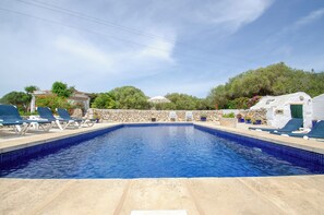 Piscine extérieure
