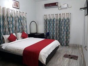 6 Schlafzimmer, WLAN, Bettwäsche