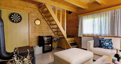 Cottage with pool playground and privacy