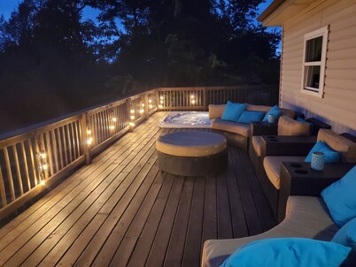 William's Catch at Racoon Springs - 16+ Guests