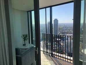 Apartment, Multiple Beds | Balcony - Stunning City Penthouse With 360 - Skyline View (London)