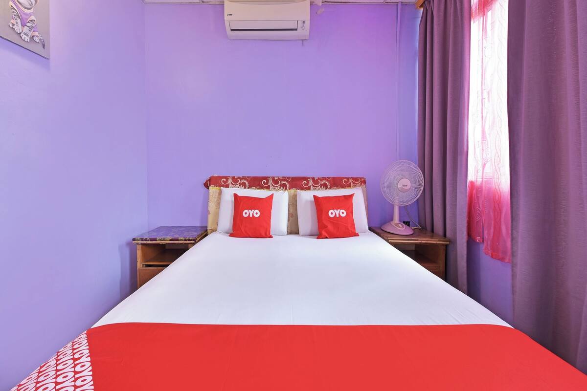 Standard Single Room | 1 bedroom, bed sheets