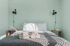 2 makuuhuonetta, silitysrauta/-lauta, vauvan matkasänky, Wi-Fi