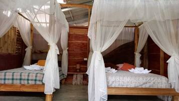 Standard Bungalow | 1 bedroom, laptop workspace, free WiFi, bed sheets