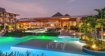 Crowne Plaza Fiji Nadi Bay Resort & Spa by IHG