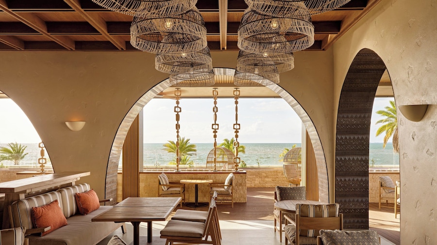 Crowne Plaza Fiji Nadi Bay Resort & Spa by IHG