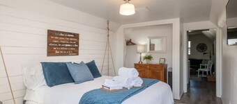 Charming Vintage Studio on the Bitterroot Bike Trail