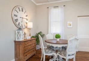 Dining - Spacious Vintage Home on the Bitterroot Bike Trail (Missoula)