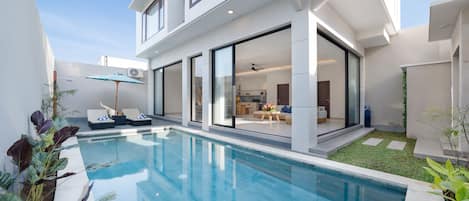 40-inch LED TV with satellite channels