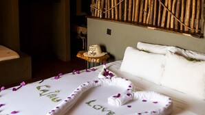 Standard Double Room - Mango Eco Lodge (Bubaque)