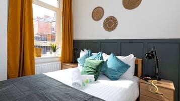1 bedroom, iron/ironing board, Internet, bed sheets