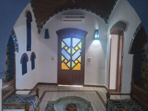 時尚套房 | 起居區 | 壁爐