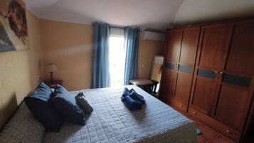 1 bedroom, WiFi, bed sheets