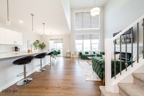 Orchards Retreat | AirCon | Sleeps 10 | Near Airpt