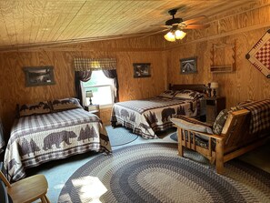 1 bedroom, bed sheets