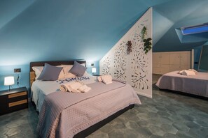 1 bedroom, free WiFi, bed sheets