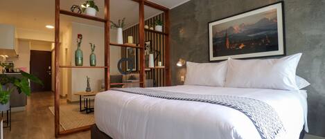 Studio (1114B) | Individually decorated, individually furnished, blackout drapes