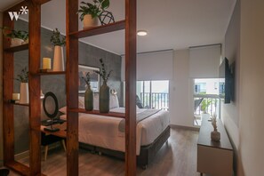 Studio (1114B) | Didekorasi berbeda-beda dan dilengkapi dengan perabotan berbeda-beda