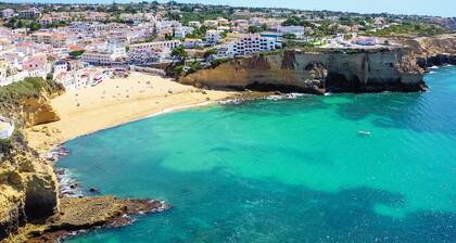 Relax villa with BBQ and heatable pool