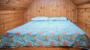 1 bedroom, bed sheets