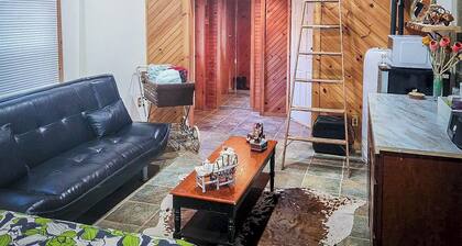 Cozy Guesthouse in Woodstock, MD