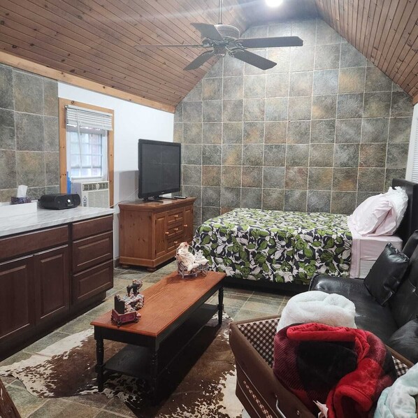 1 habitación y ropa de cama 