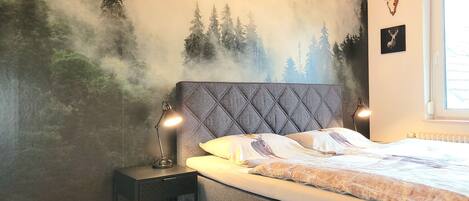 2 bedrooms, iron/ironing board, free WiFi, bed sheets