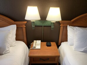 1 camera, ferro/asse da stiro, Wi-Fi, lenzuola