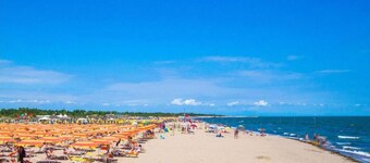 Beautiful Flat Close to the Beach-beahost Rentals