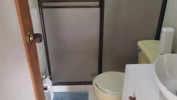 Towels, soap, toilet paper