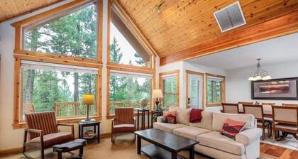 Large Mountain Home Near Crescent, Odell & Crater Lakes. Family Reunion Home!