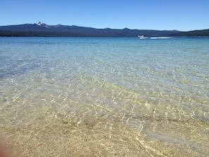 Sun-loungers, beach towels - Large Mountain Home Near Crescent, Odell & Crater Lakes. Family Reunion Home! (Crescent)